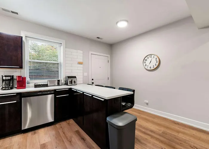Welcome To Our Charming 2bd 2ba Pilsen Appartement Chicago